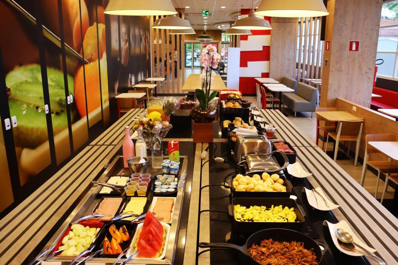 Ibis Hotel 3*